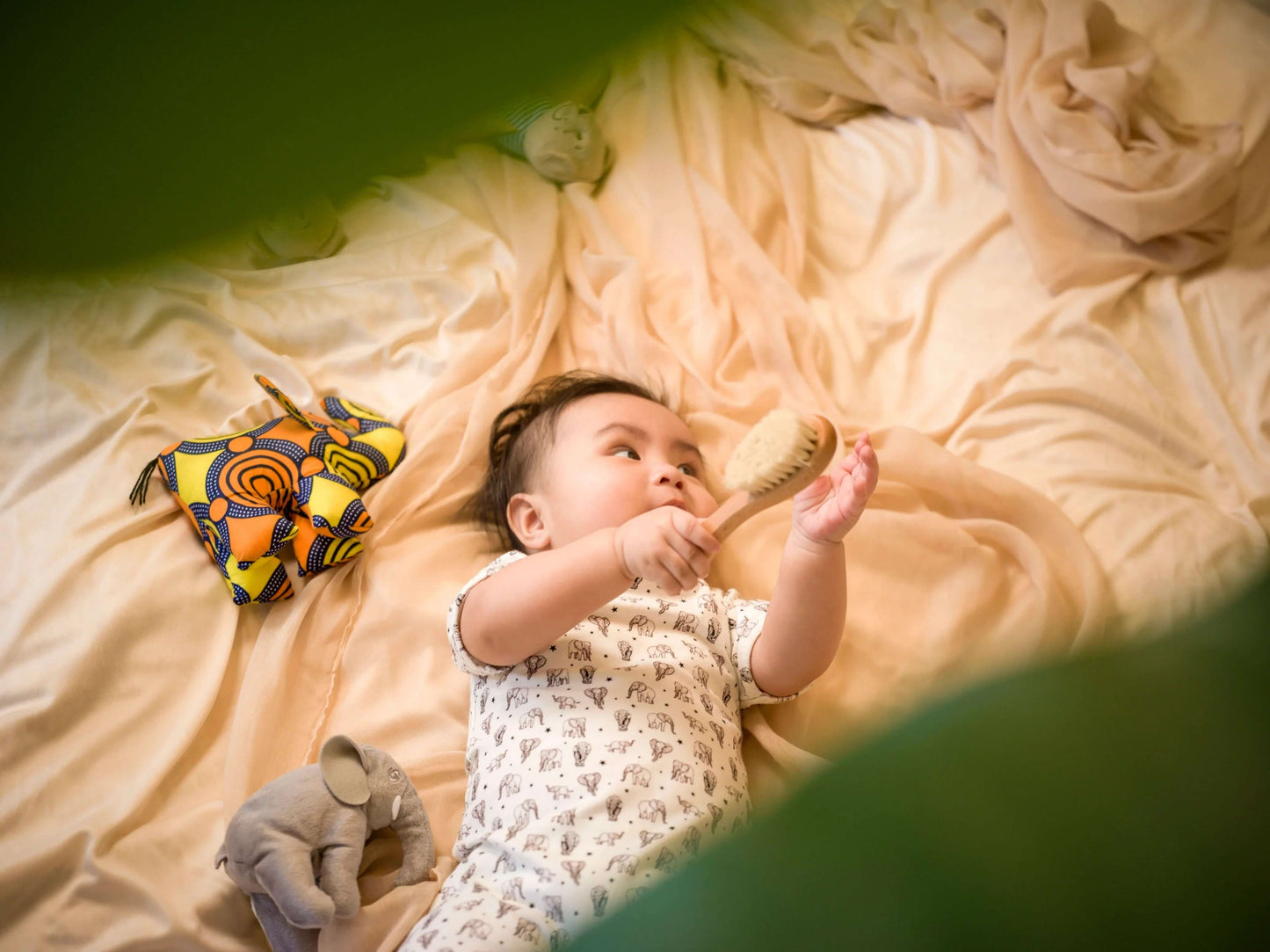 Ndovu Short-Sleeved Romper